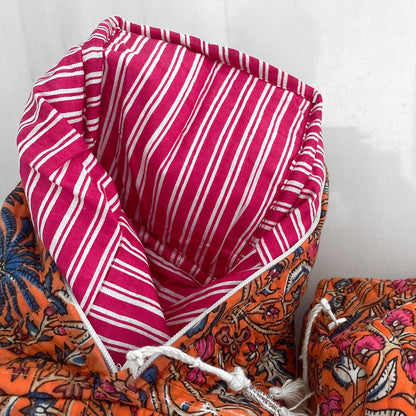 KIKOONI Handgemaakte toilettas "Orange Palm"