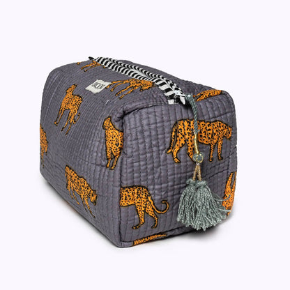 KIKOONI Handgemaakte Toilettas "Gray Leopard"