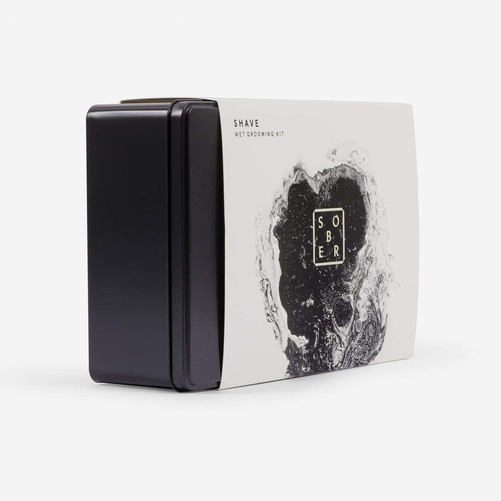 Zwart metalen doosje met wit label en abstract zwart-wit ontwerp, Shave Wet Grooming Kit