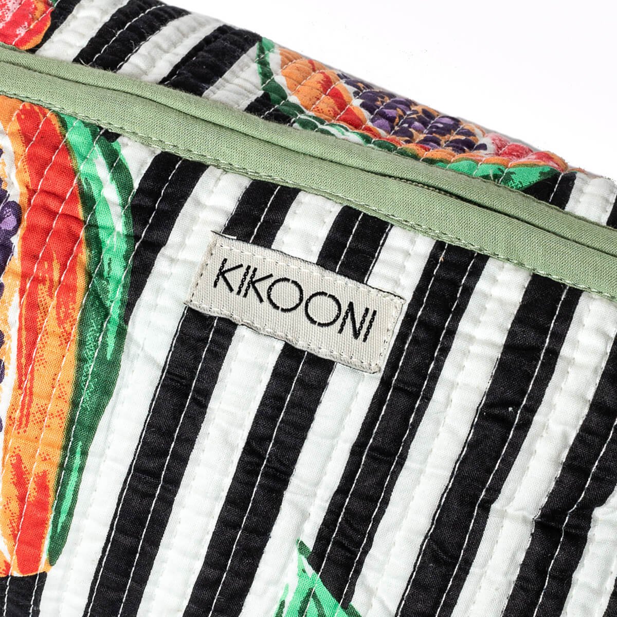 KIKOONI Handgemaakte toilettas "We Are Daddled"