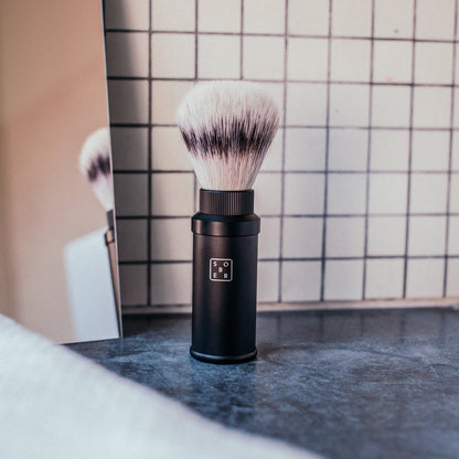 SOBER Zwarte aluminium scheerkwast